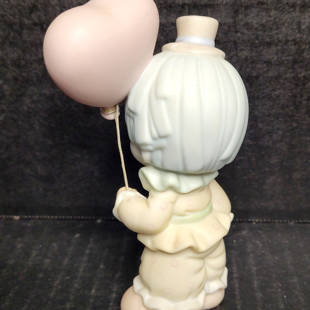 1993 Precious Moments Symbol of Membership Happiness Is Belonging #B-0008 - Picture 5 of 10